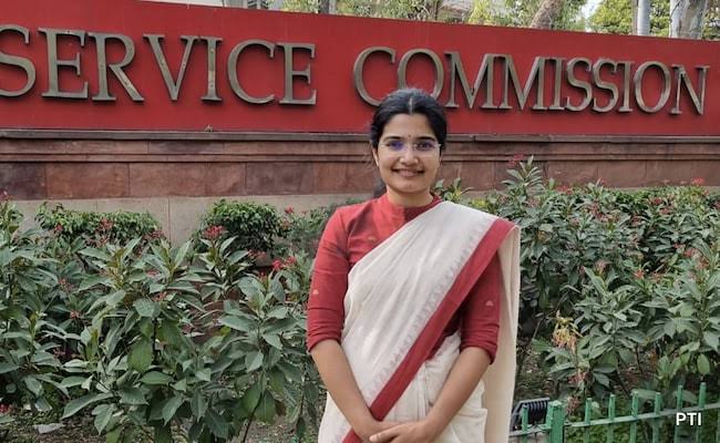 Uma Harathi Upsc Biography, Net Worth, Age, Career, Wikipedia