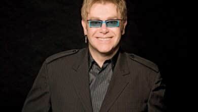 Elton John Biography, Net Worth, Age, Career, Wife, Wikipedia